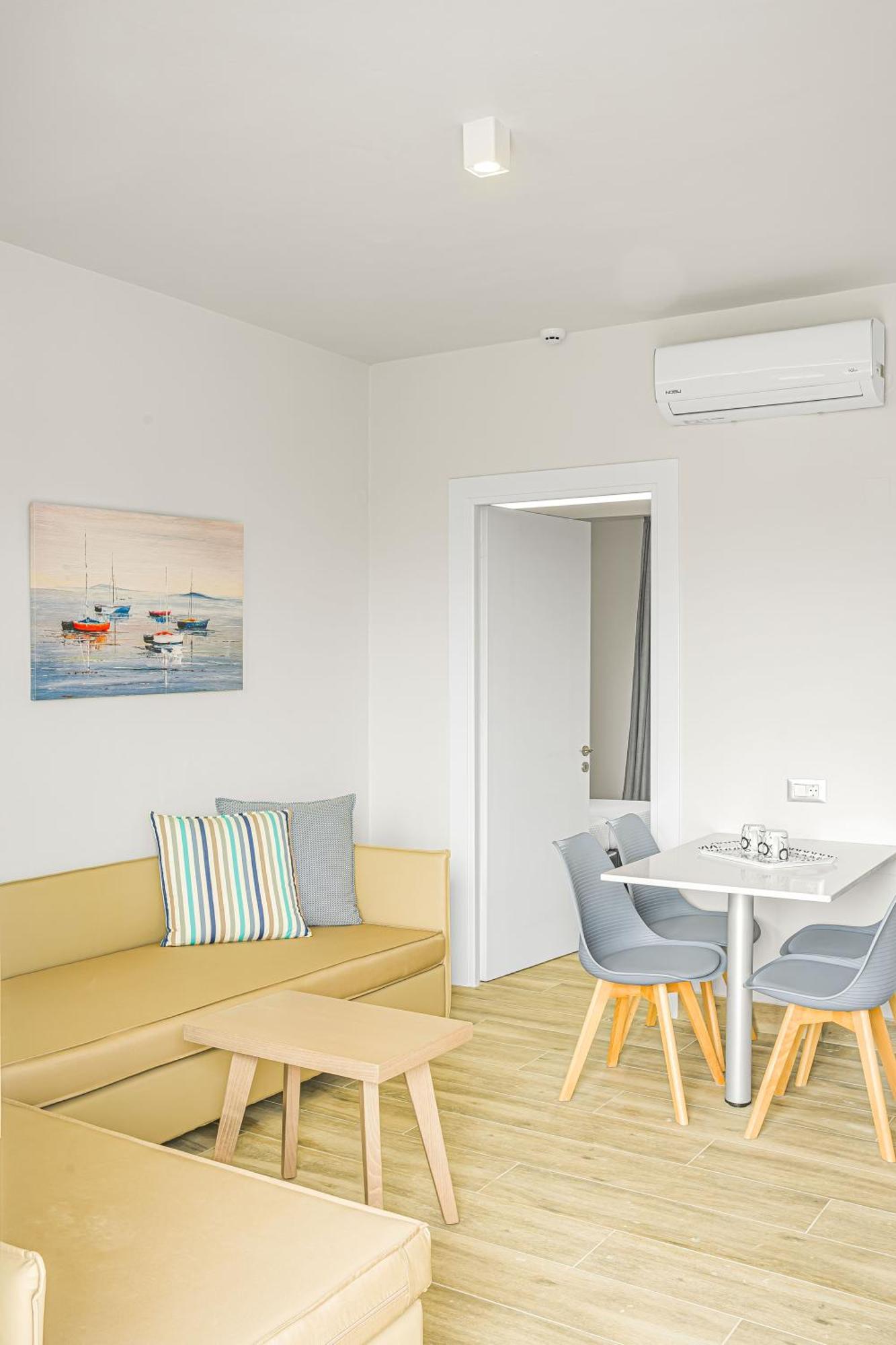 Sergiani Garden Hotel Apartments Stalida Exterior foto